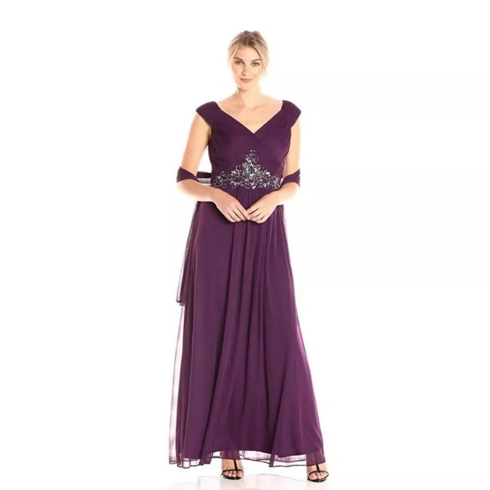 Alex Evenings Long Dress Evening Gown Size 10 
NWT
